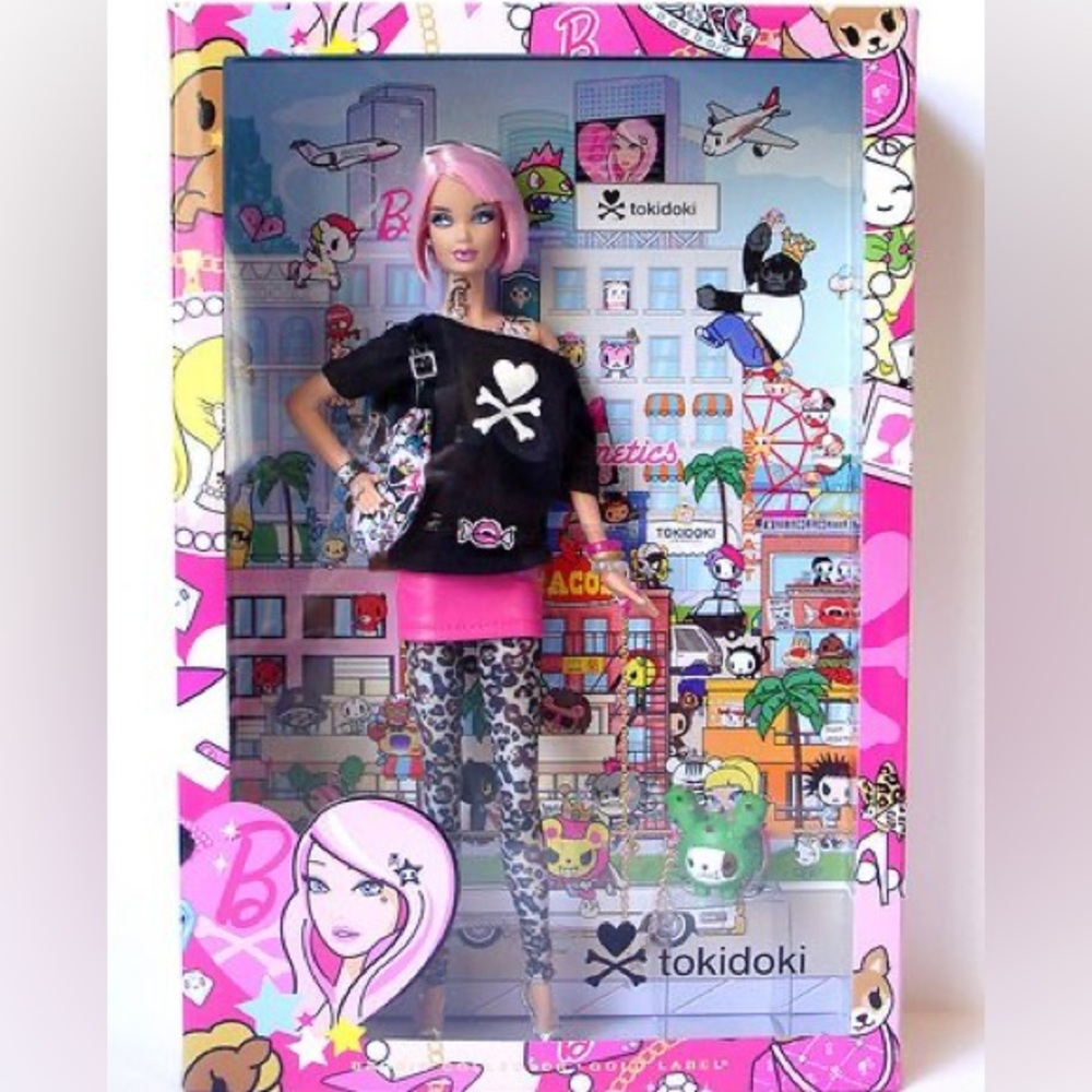 NIB Tokidoki Barbie Doll 2011 Gold Label Limited Edition of 7400 T7939